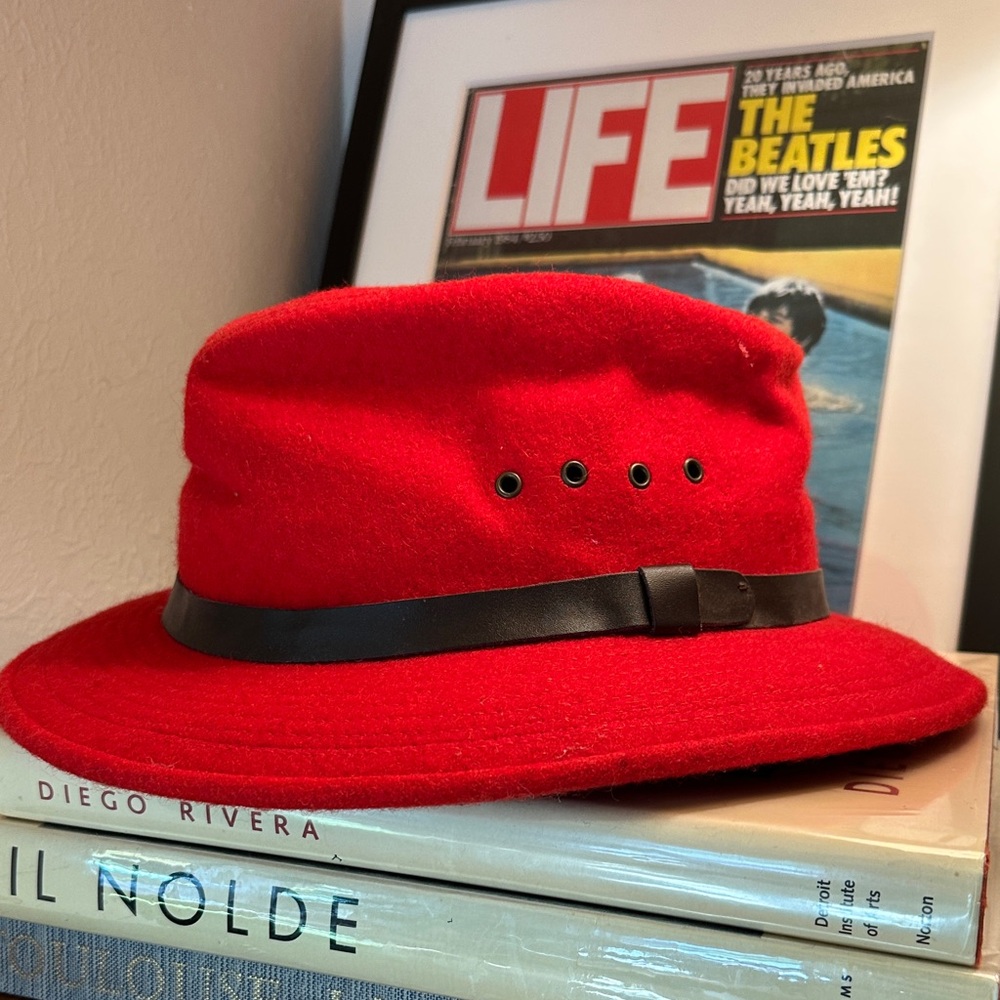 Filson Wool Packer Red Hat with Leather Band size XL